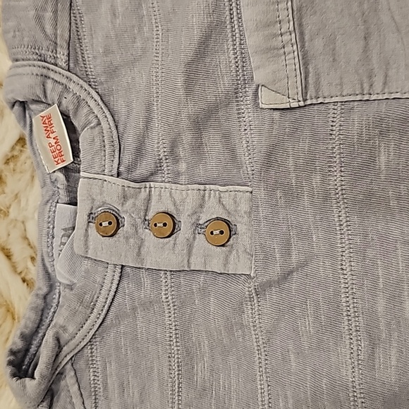 Zara tee shirt - Picture 4 of 6